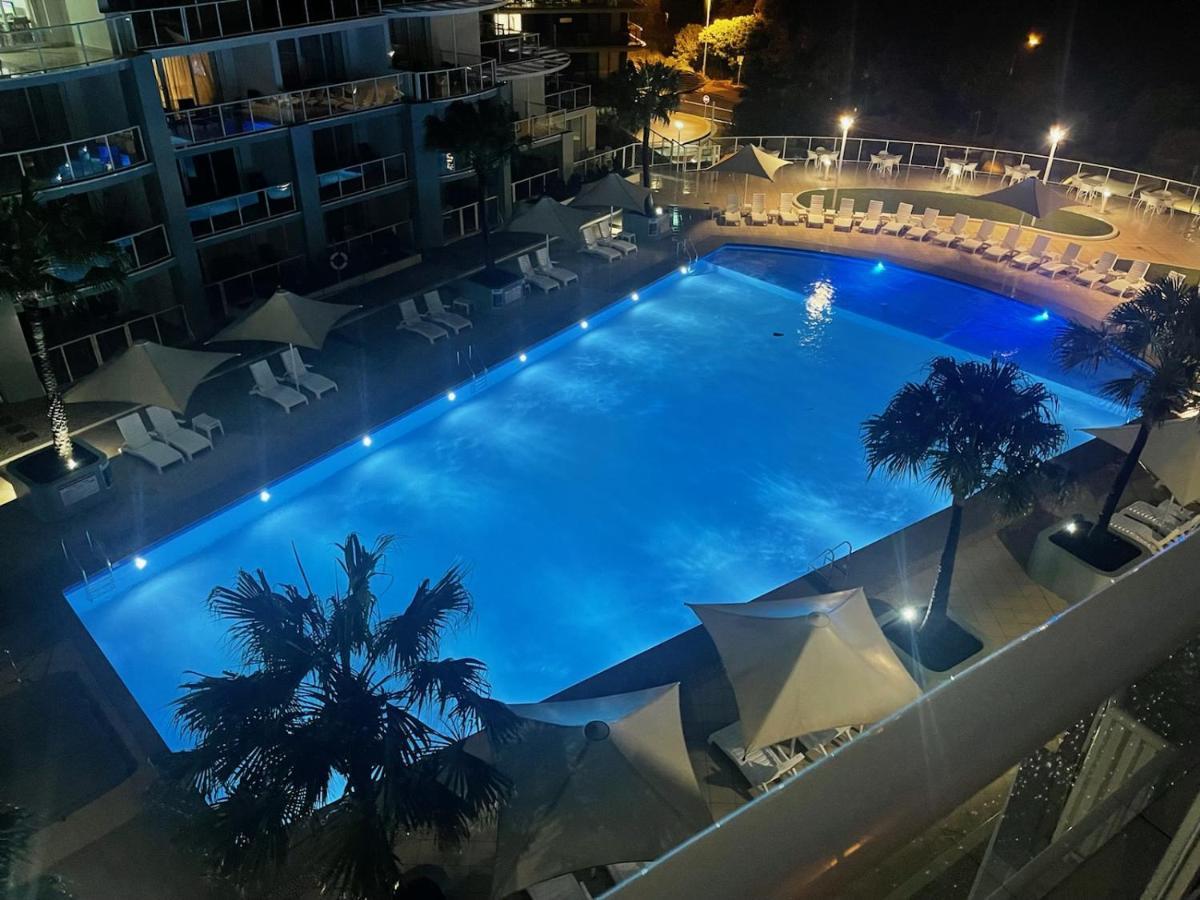 Base Holidays - Ettalong Beach Premium Apartments Экстерьер фото