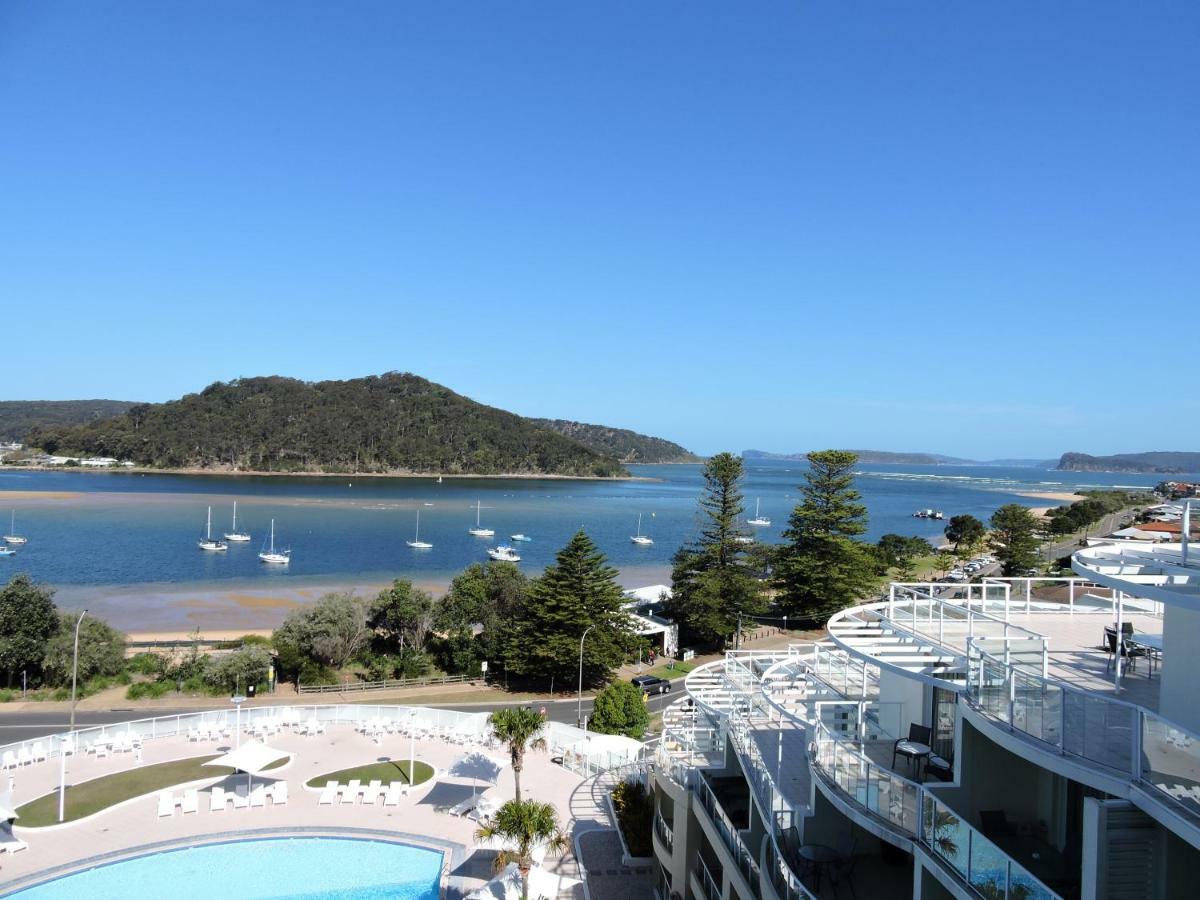 Base Holidays - Ettalong Beach Premium Apartments Экстерьер фото